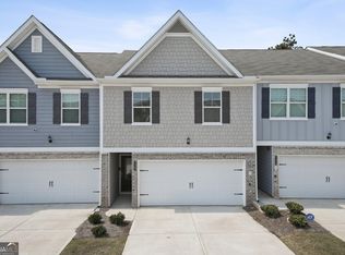 11707 Chatham Dr, Hampton, GA 30228