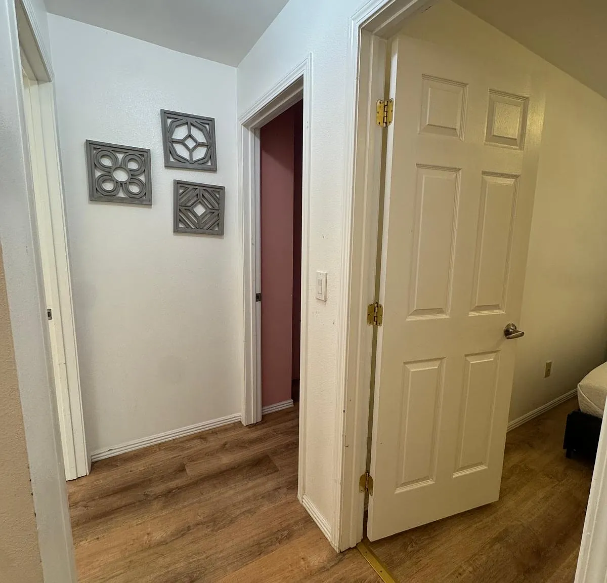 3 bed, 1200 sqft, $2,000 — Photo 4