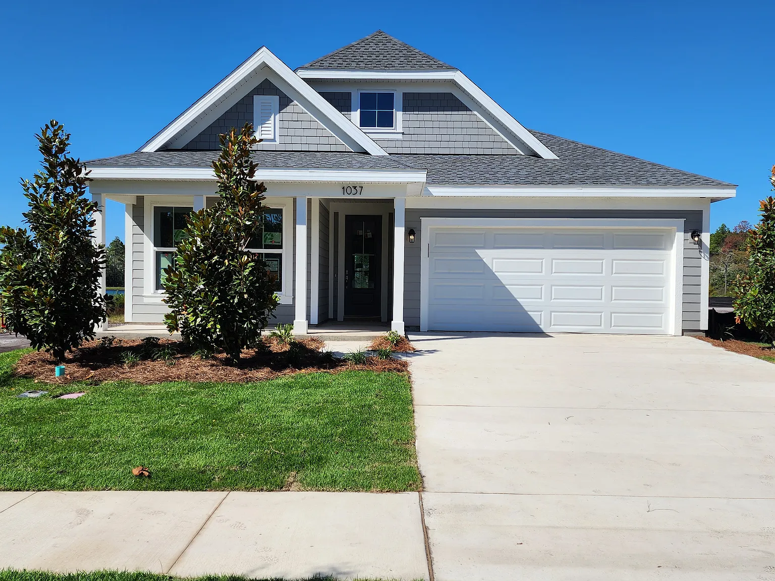 4 bed, 2062 sqft, $3,400 — Photo 1