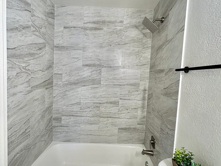765 N Arrowhead Dr #1 — Photo 10