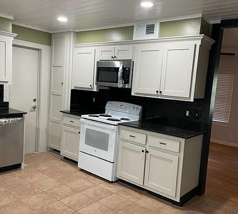3rd image of 4518 Tallulah Dr