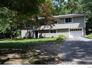12 Quaker Bridge Rd, Croton On Hudson, NY 10520