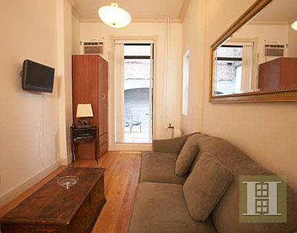 2nd image of 320 W 75th St APT 2C
