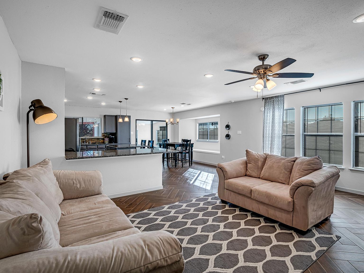 San Antonio, TX 78251