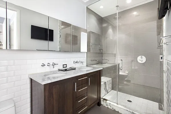Rented by Halstead Real Estate | media 33