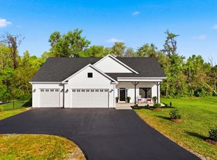 34 Cobalt Ln, Kearneysville, WV 25430