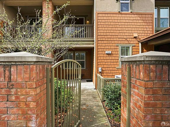 4th image of 2541 Oak Rd