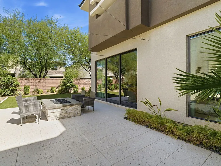 2 Garden Rain Dr — Photo 49
