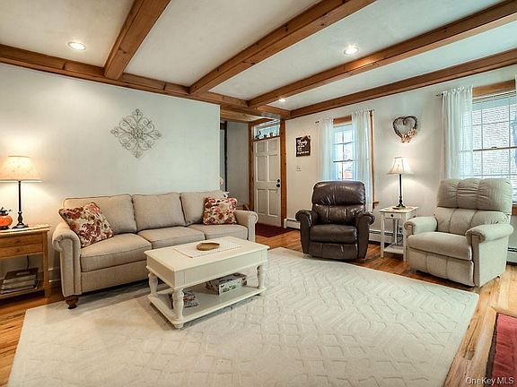 5th image of 27 Edenville Road