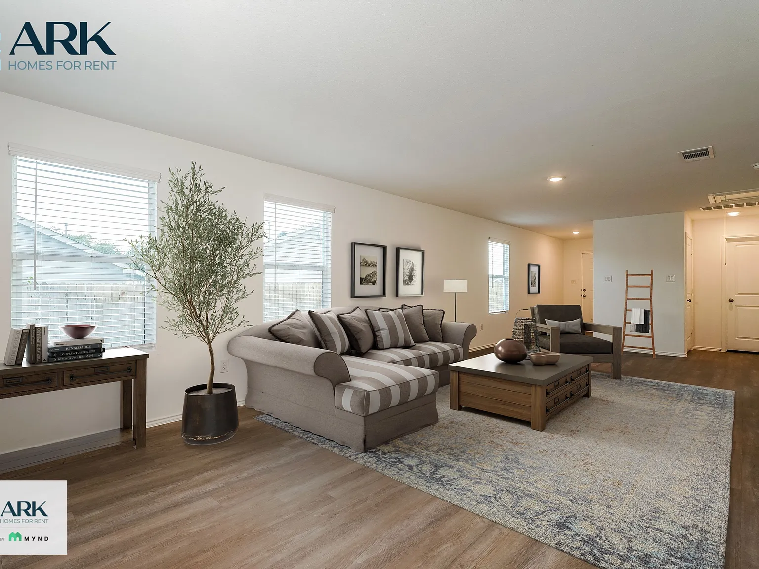 3 bed, 2.0 bath, 1244 sqft, $1,450 — Photo 3