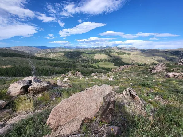 1390 Walking Wind Dr, Bellvue, CO 80512