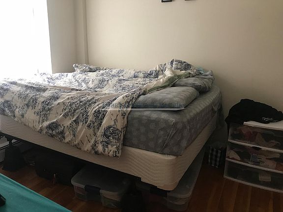 5th image of 164 Beacon St APT 1