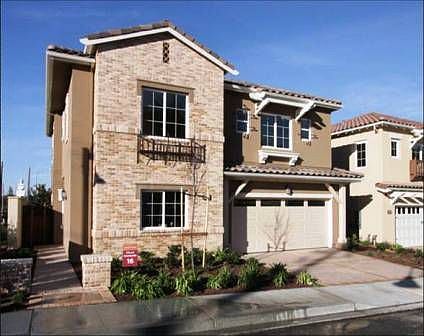 1st image of 802 Skycrest Dr