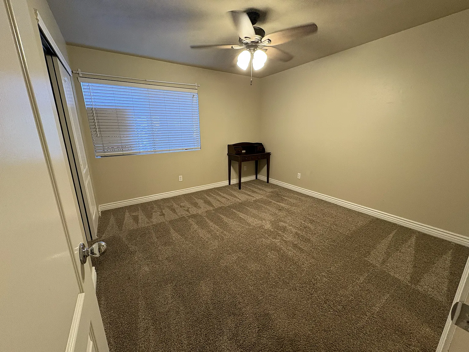 2 bed, 805 sqft, $1,700 — Photo 4