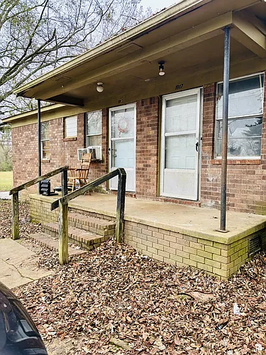 1029 N McLemore Ave #1017 Photo 1