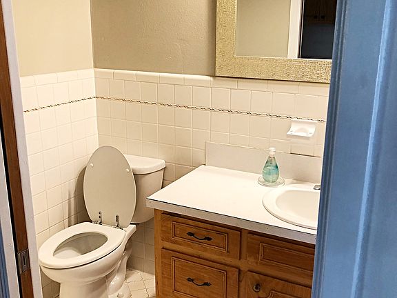 1/2 Bath off laundry room