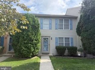 23 Battens Cir, Leola, PA 17540