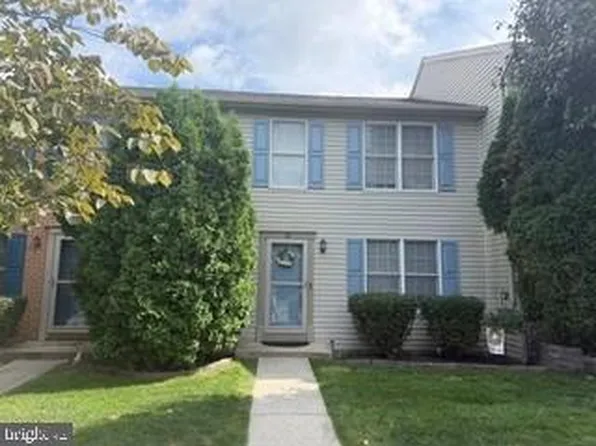 23 Battens Cir, Leola, PA 17540