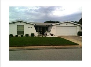 9752 Lakeside Ln, Port Richey, FL 34668