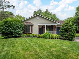 1584 Red Leaf Ln, Columbus, OH 43223