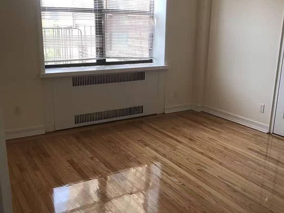 4th image of 3640 Bowne St APT 5K