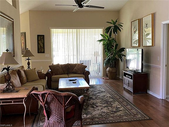 3rd image of 3465 Grand Cypress Dr APT 201
