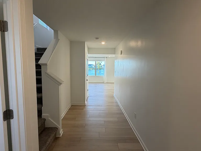 1727 Fair Weather Dr — Photo 3
