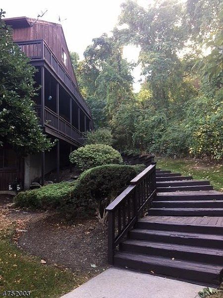 1st image of 4 Brandywine Dr #10
