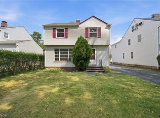 3753 Berkeley Rd, Cleveland Heights, OH 44118