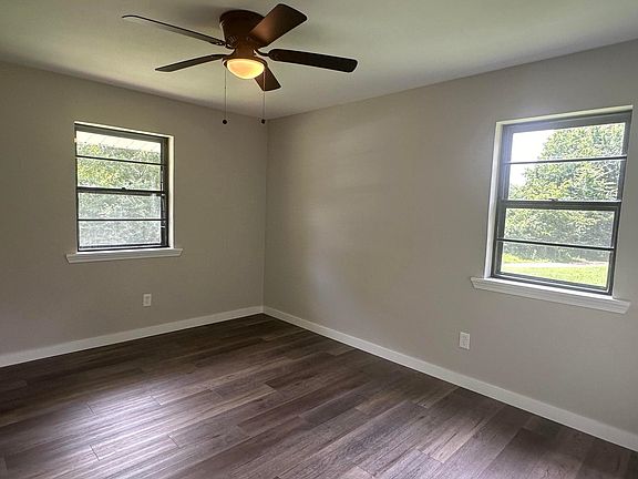 4th image of 168 Private Road 3289
