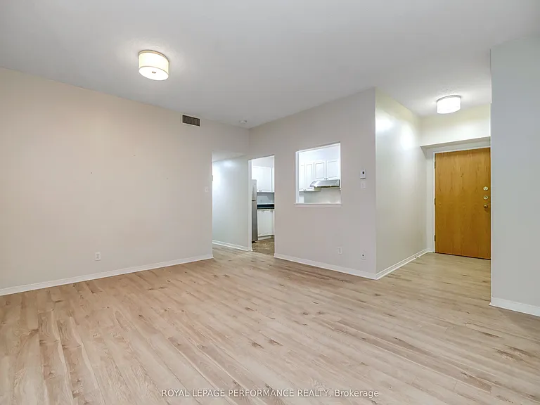 199 Kent St #205 — Photo 5