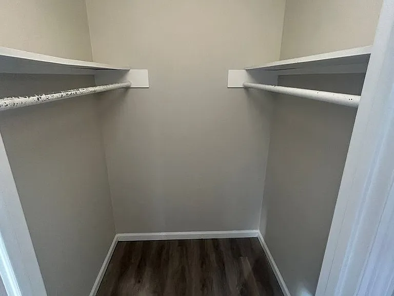 2729 Temperance Dr — Photo 13