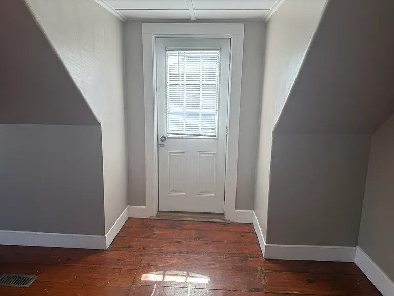 406 Court St #406 — Photo 23