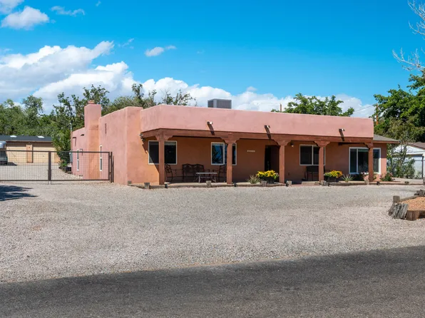 10609 Calle De Elena, Corrales, NM 87048