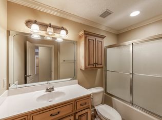12 Tuscany Cv, Jackson, TN 38305