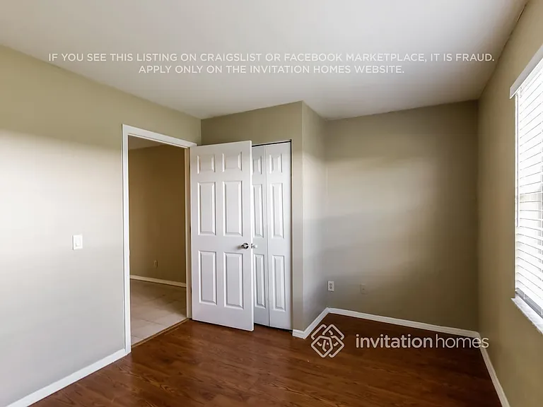 1382 Woodcrest Rd E — Photo 13