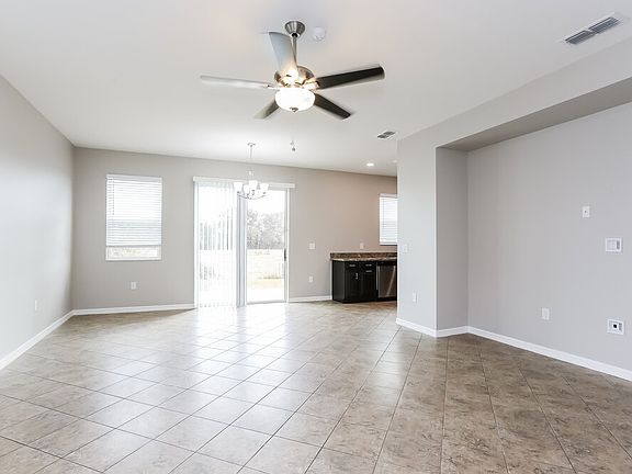 4th image of 10720 Southern Forest Dr