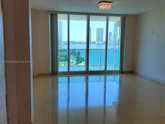 2nd image of 3340 NE 190th St APT 809