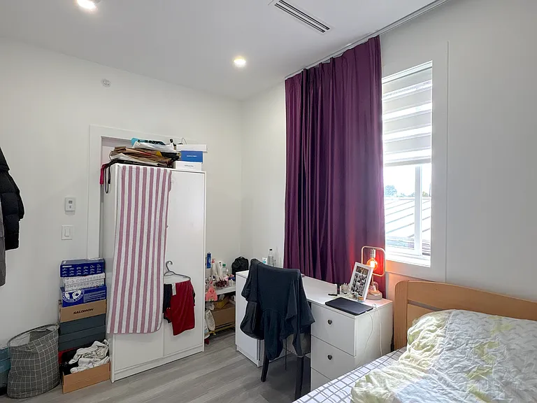 2836 E 16th Ave #201 — Photo 11