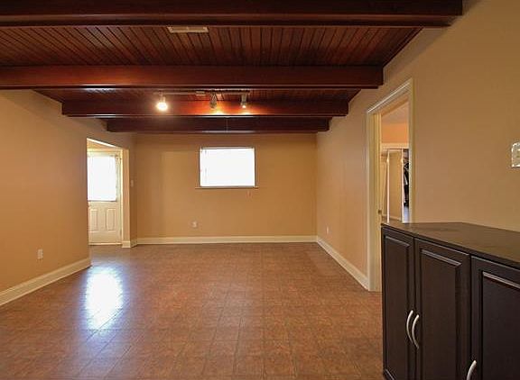 5th image of 2100 Belmont Pl