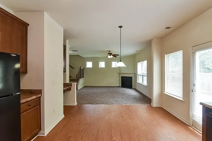 1479 Wilford Dr NE — Photo 9