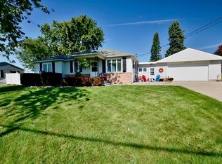 439 E Wheeler Rd, Bay City, MI 48706