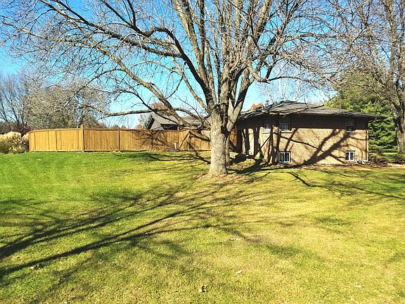4th image of 1341 Black Cherry Dr