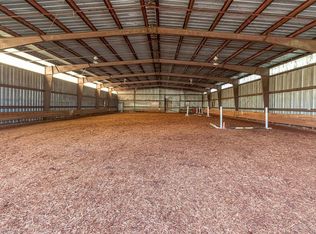 4040 Holland Ave, Saanich, BC V8Z 5K1