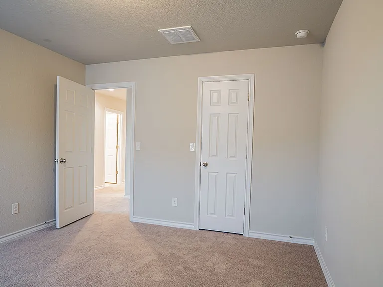 1348 Eagle Ray St — Photo 26