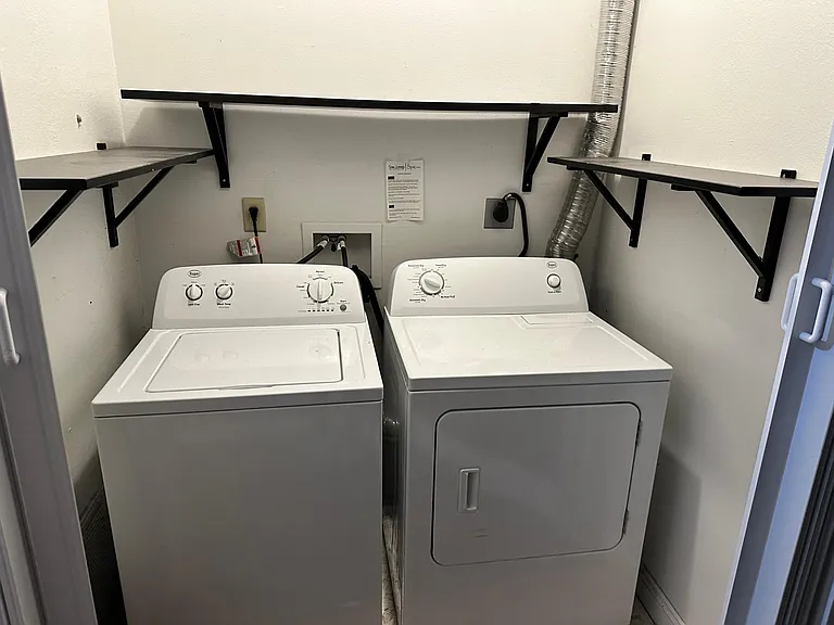 22 Walnut St #3A — Photo 19