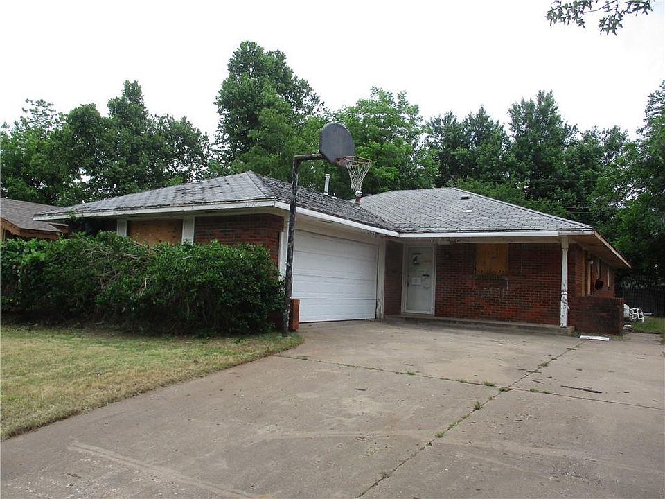1st image of 4908 SE 19th St