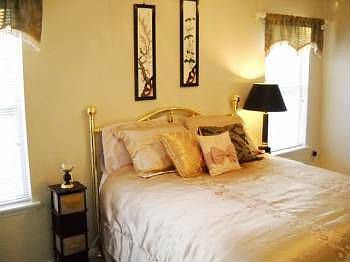 5th image of 3114 Twin Falls Ln