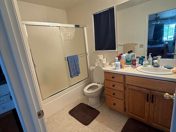 3rd image of 5424 Desert Hills Loop