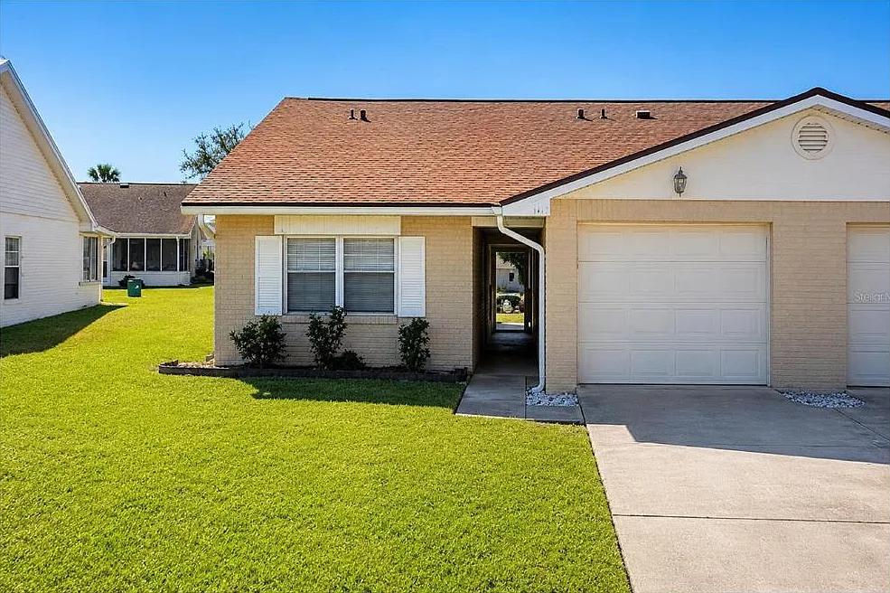 2 bed, 2.0 bath, 1287 sqft, $2,050 — Photo 1
